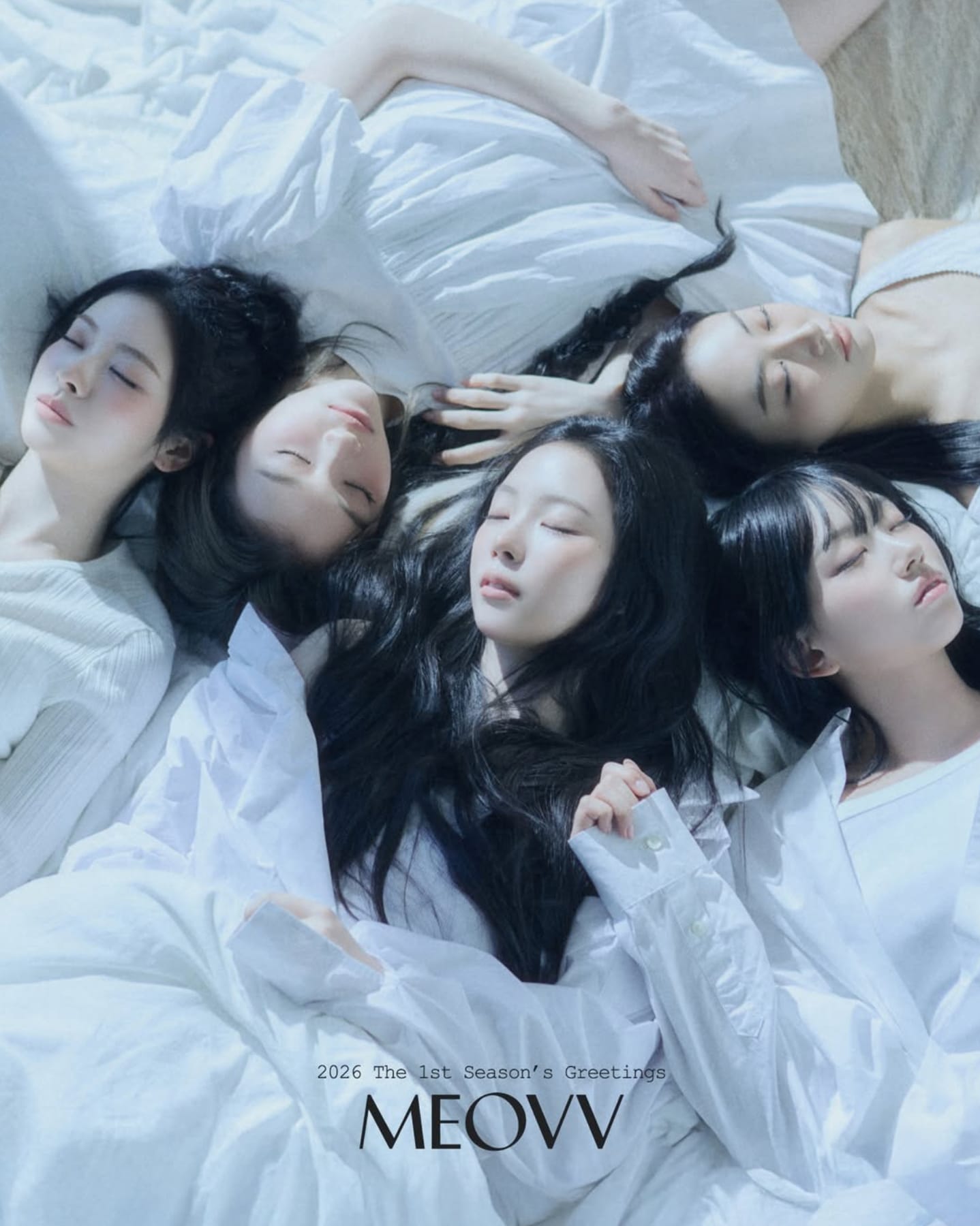 THEBLACKLABEL — MEOVV Season's Greetings 1